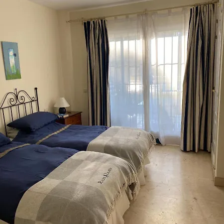 Apartment Lovely 2-bed In Elviria Nr *
